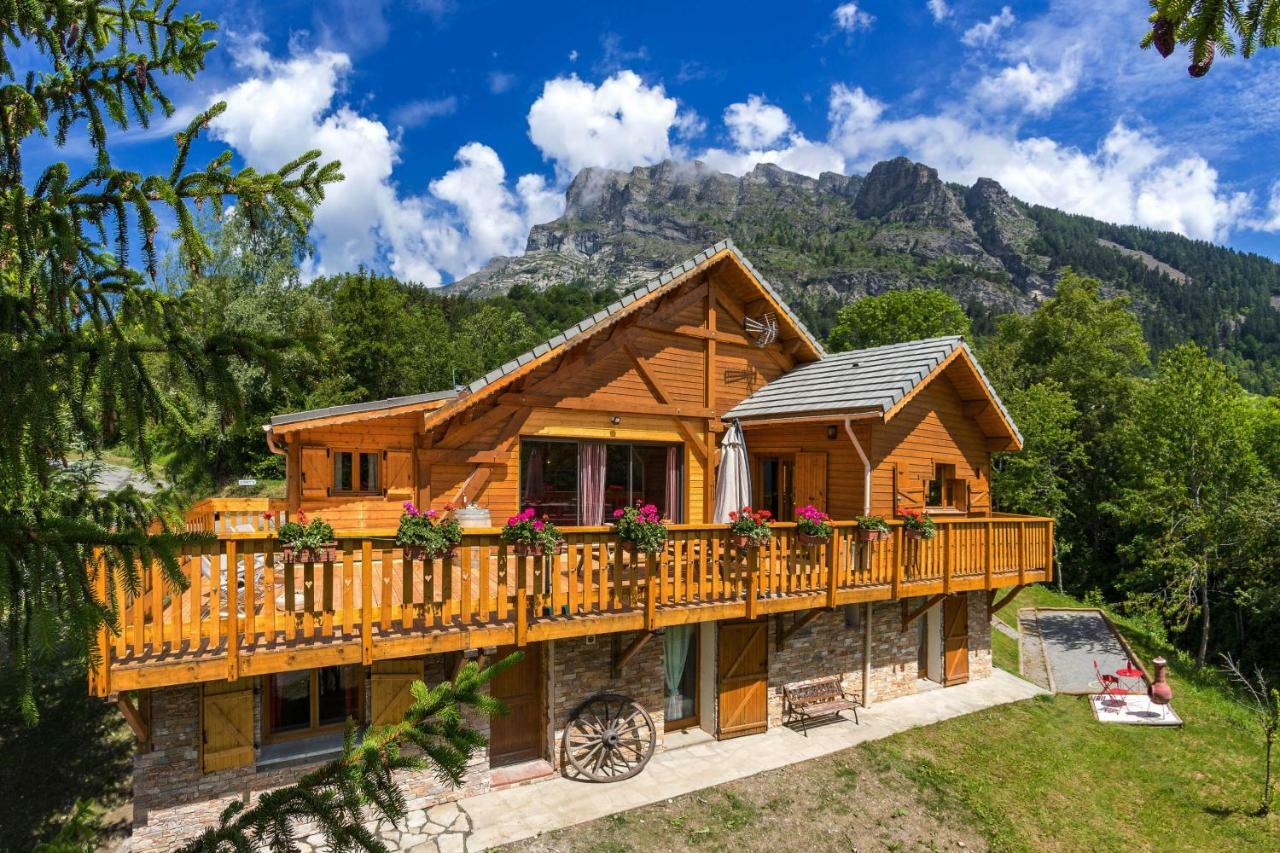 Gite&Spa Le Montagnard Saint-Jean-Saint-Nicolas Exterior photo